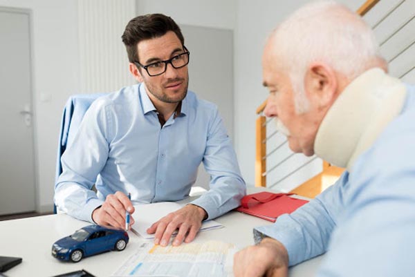 What Should You Do When Injured In A Truck Accident?