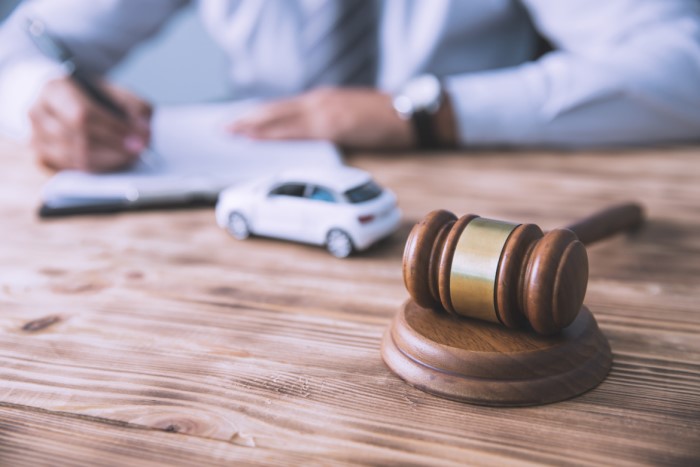 How a Car Accident Lawyer Can Help With Your Car Accident Claim